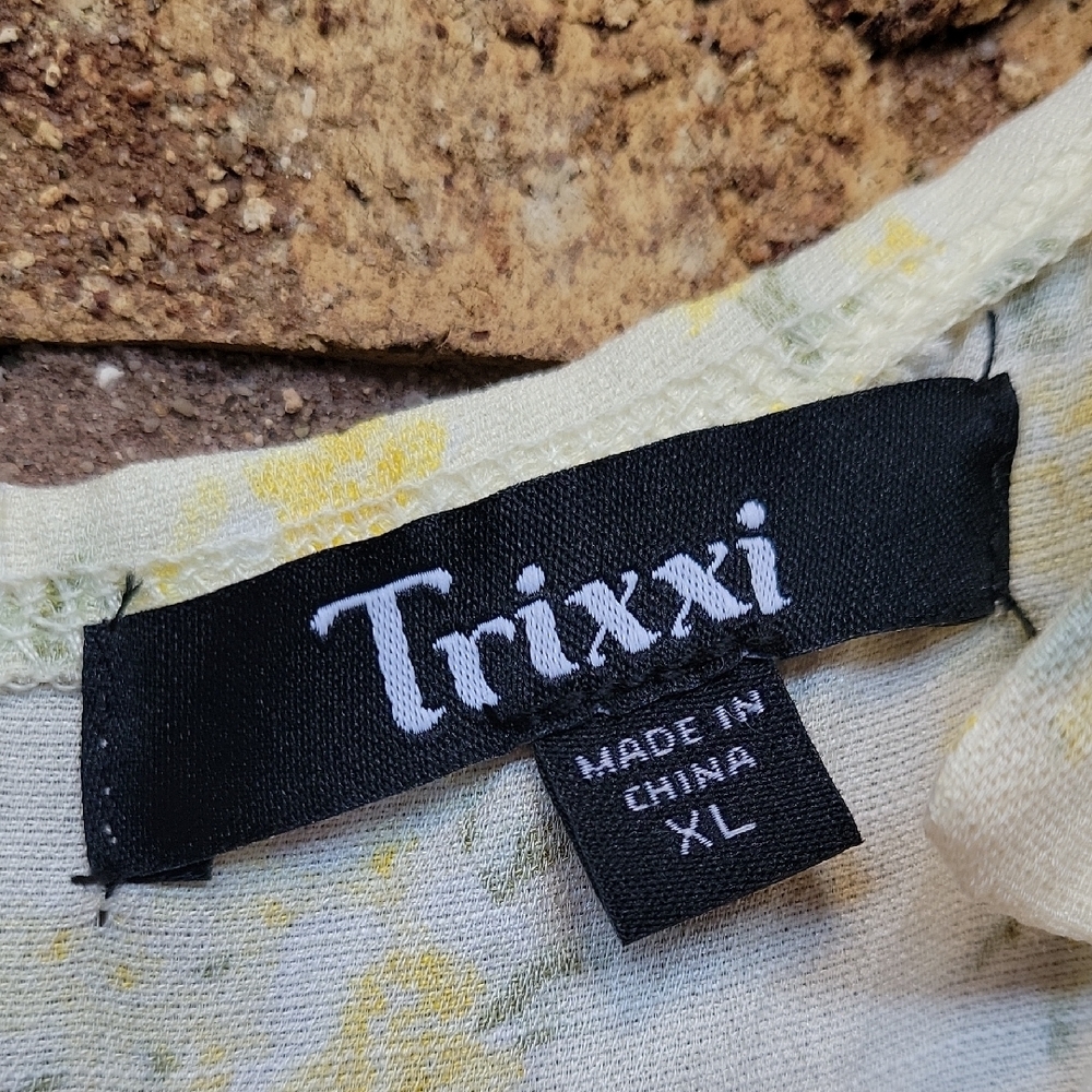 Trixxi Women's Maxi Yellow Floral Dress Size XL New with Tags - Picture 2 of 13